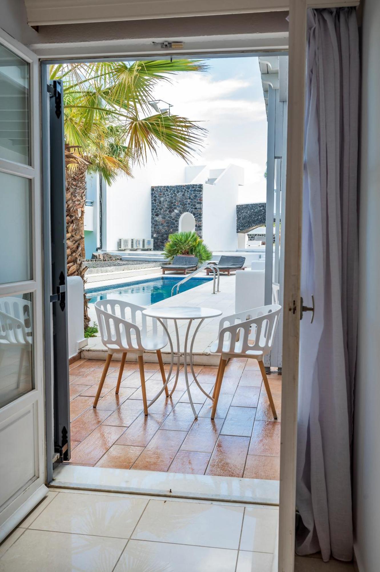 Smy Mediterranean White Santorini (Adults Only) Kamári Exterior foto